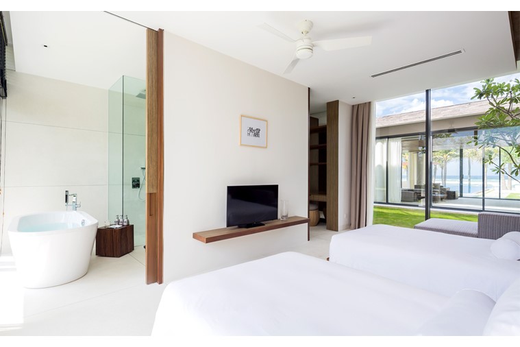 03 Bedrooms Beachfront (Miễn phí Spa)